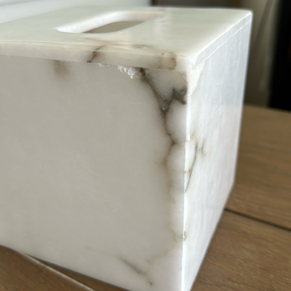 Genuine white alabaster marble stone tissue cover box vanity bathroom guest room - Picture 9 of 10